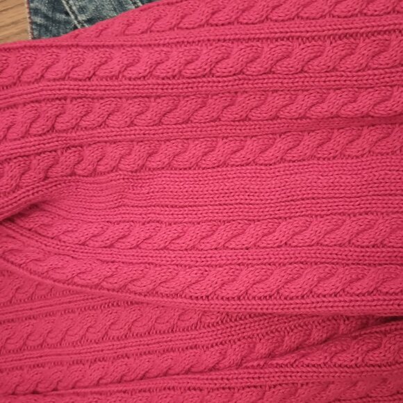 Amazon Essentials Size XXL Red Cable Knit Turtleneck Sweater (EUC) - Picture 11 of 13